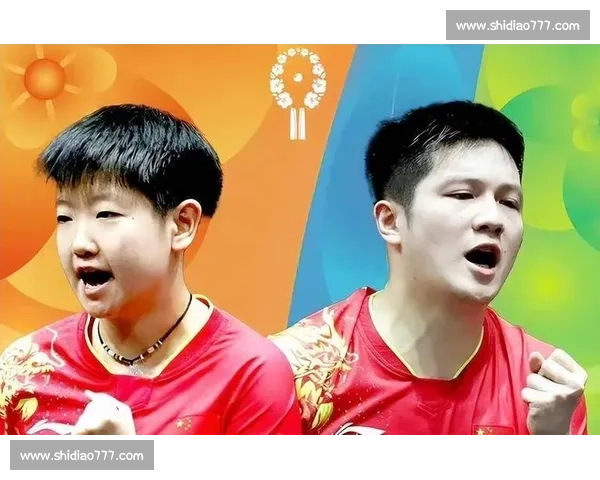 国乒暂停名场面：孙颖莎训教练，樊振东边吃香蕉边战术